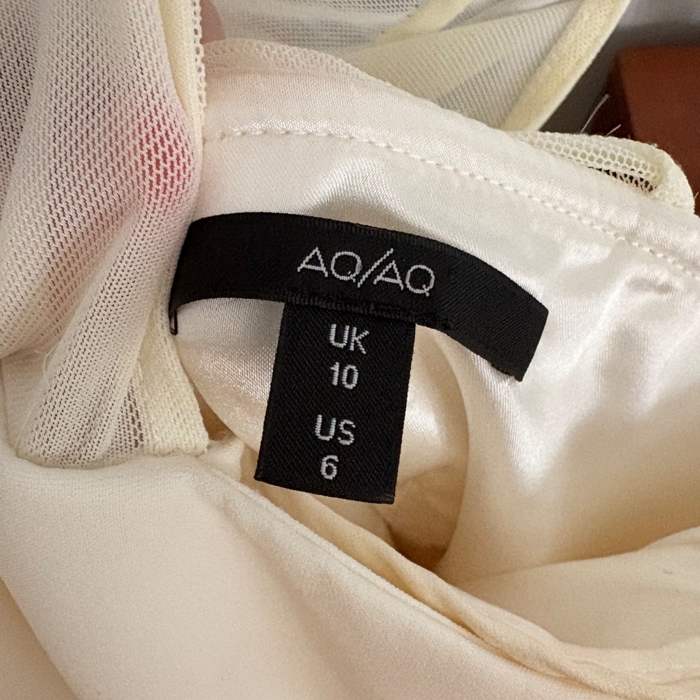 AQ/AQ Evening Gown / Maxi Dress / Wedding Dress — Very Good Condition - Picture 3 of 6